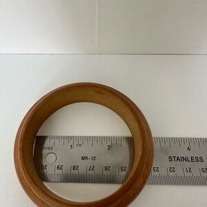 Women’s wooden bracelet